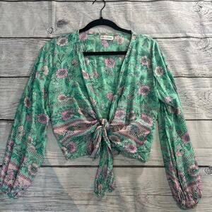 Cut tie shirt by sea lustre size s/m